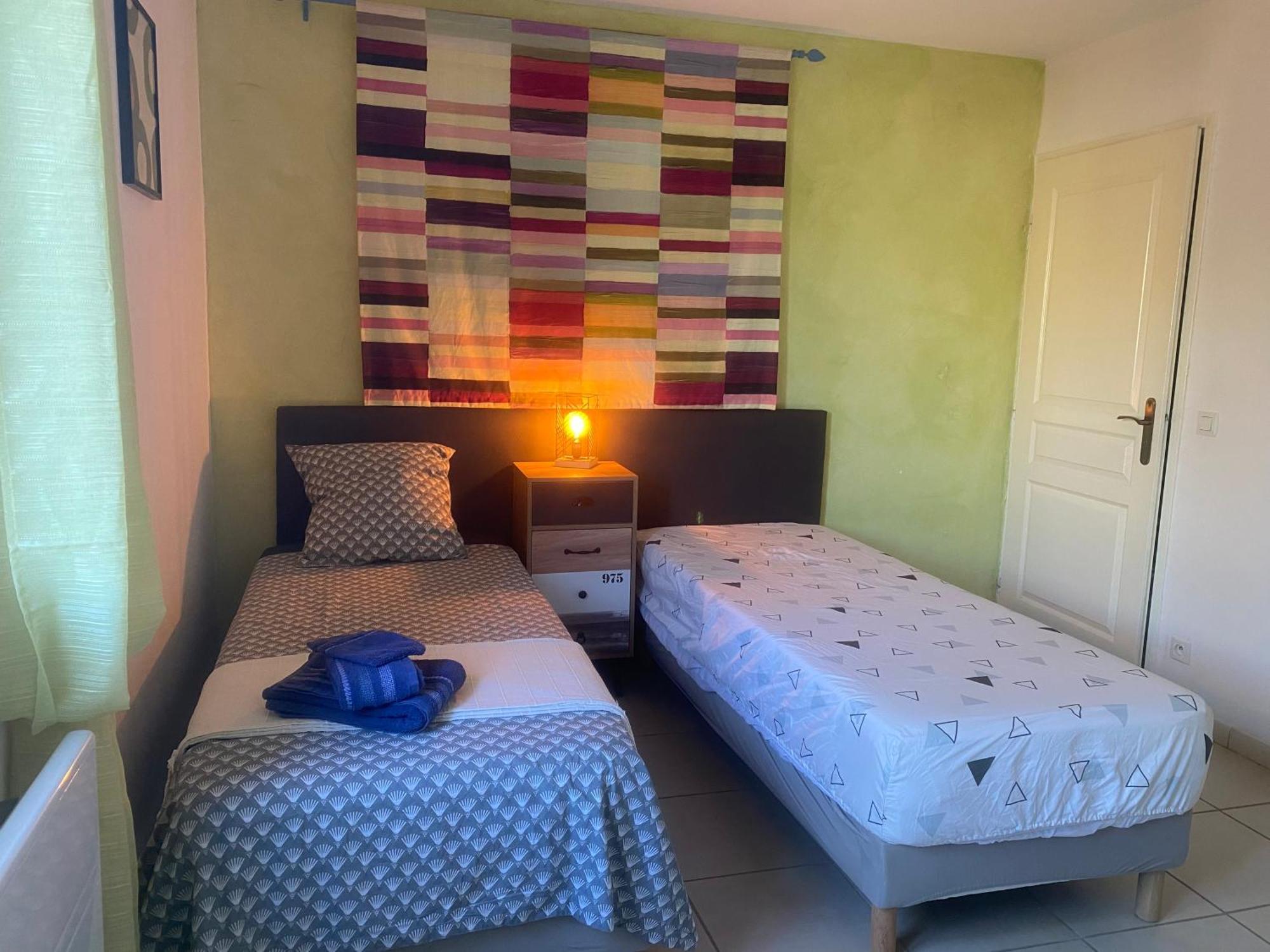 Gite Romarin Avec Spa Saint-Jean-de-Barrou Екстер'єр фото
